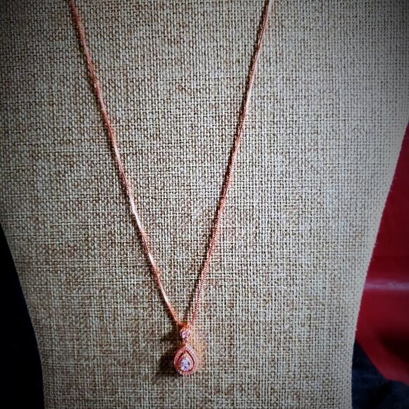 18K Rose Gold & VVSI 2k Diamond & Topaz Necklace - Tear Drop Diamond Color D - Picture 8 of 11